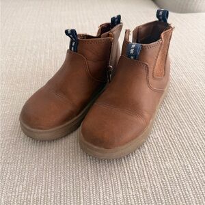 Cat & Jack Cognac Chelsea Lucas boots 10T